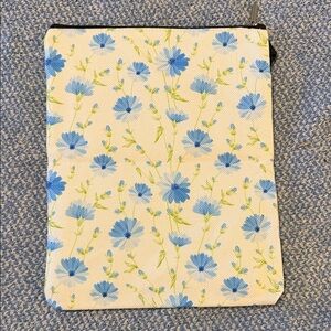 Blue Floral Canvas Pouch